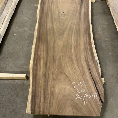 220x80/82/93x6cm | T037/