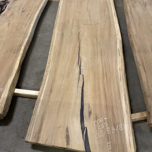 255x80/83/81x5cm | T007/